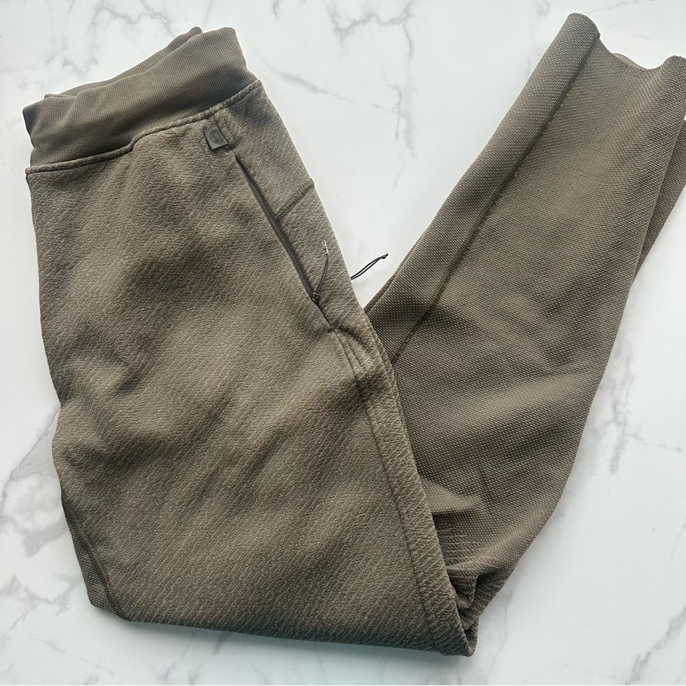 Lululemon Textured Tapered sweatpants